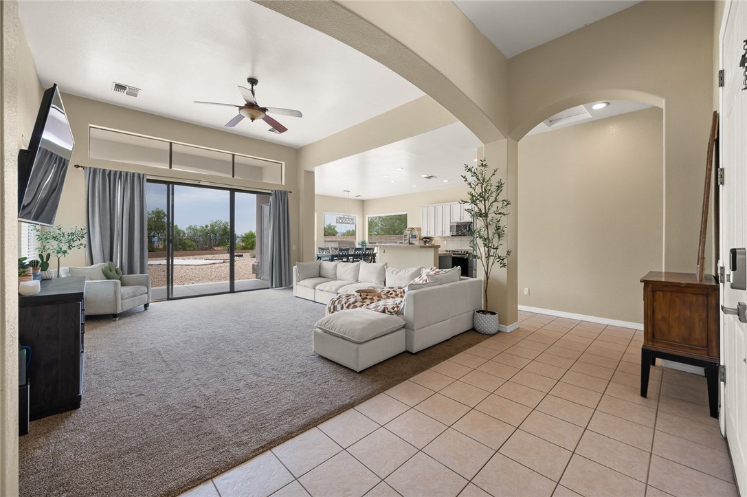 2914 Fort Mojave Drive