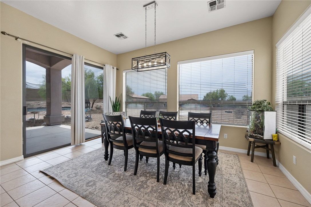 2914 Fort Mojave Drive