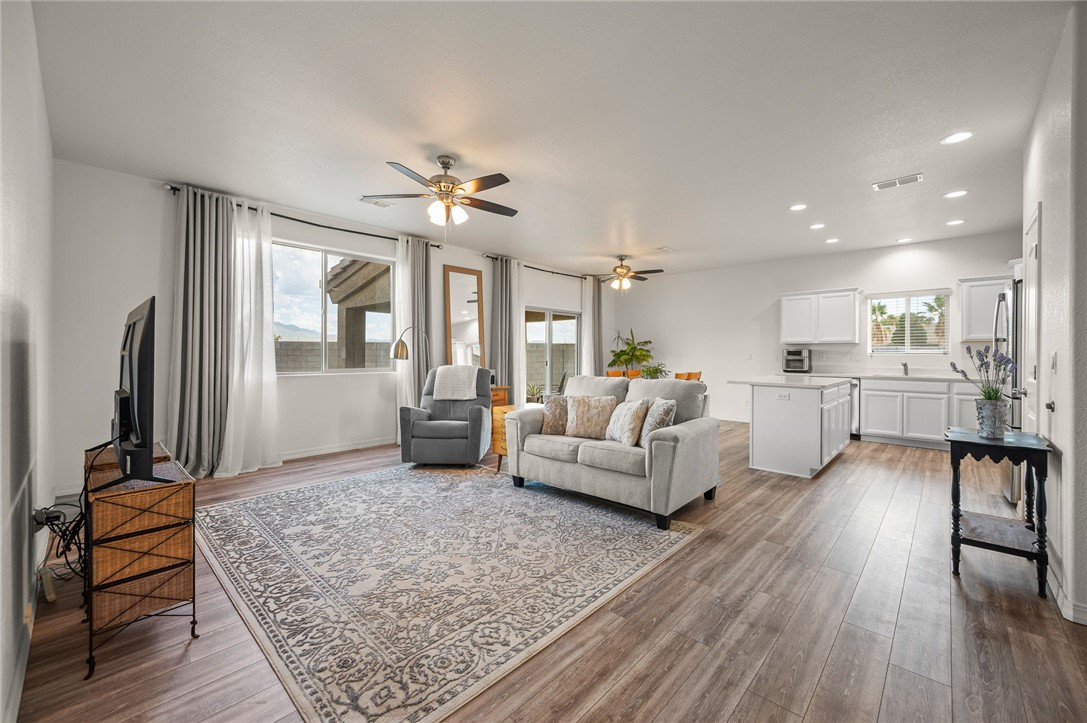 2124 John Wayne Drive