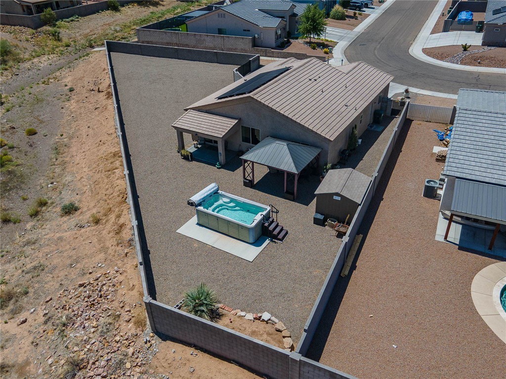 2124 John Wayne Drive