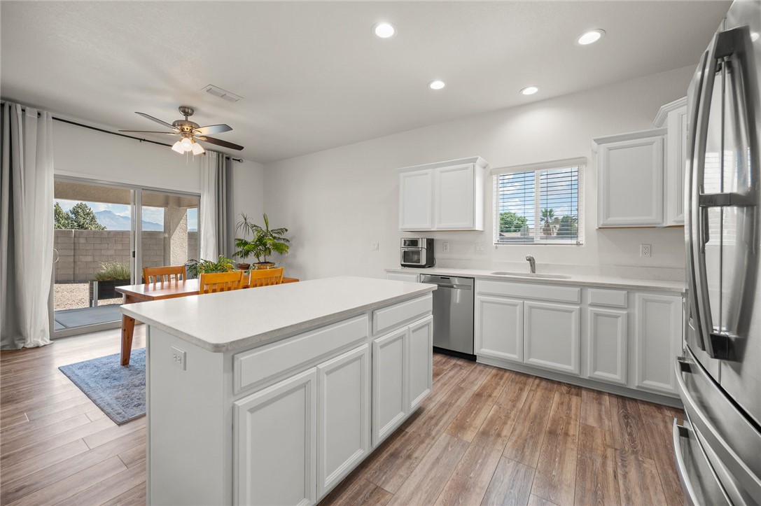 2124 John Wayne Drive