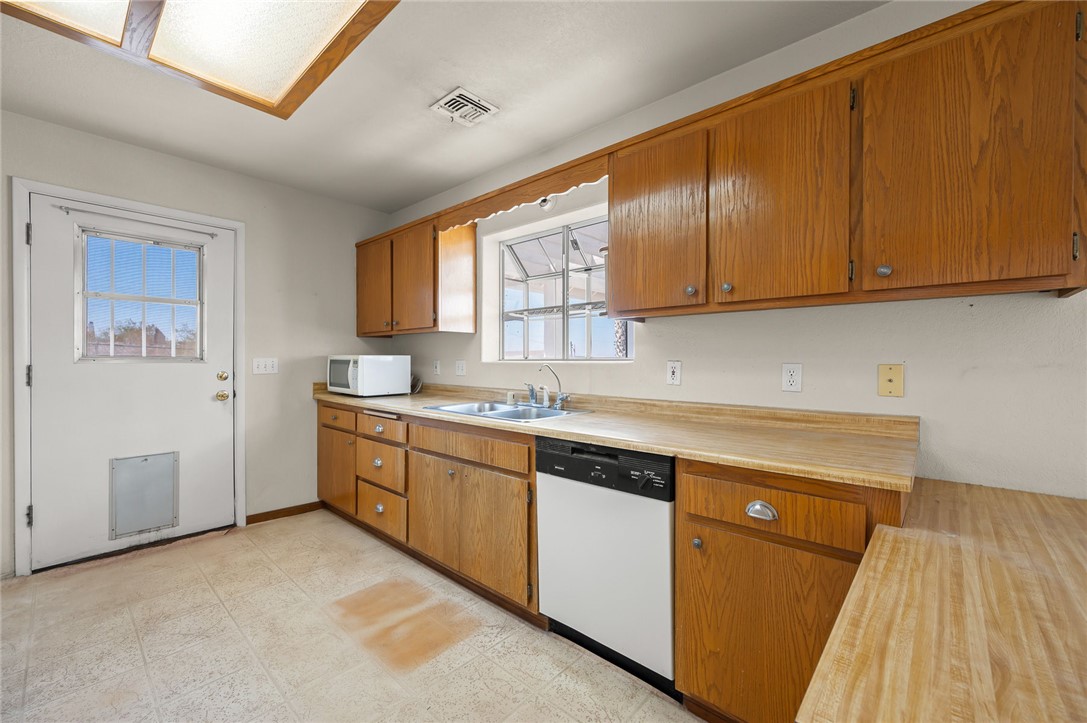 3122 Larkwood Avenue