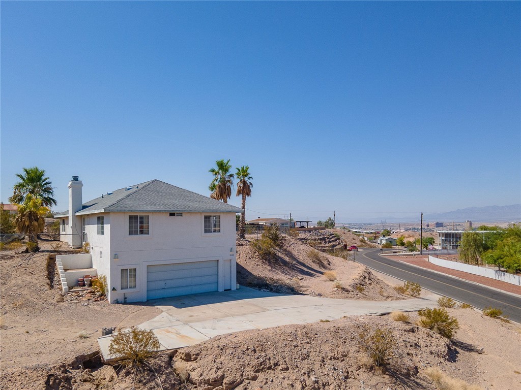 3122 Larkwood Avenue