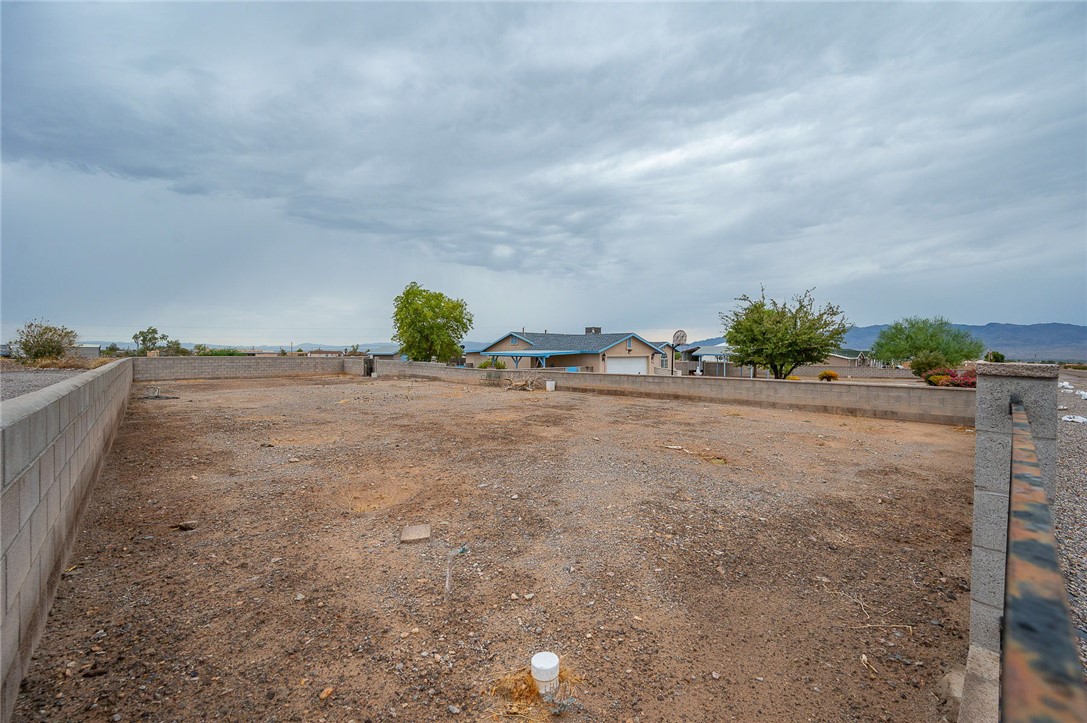 2368 E Sterling Road