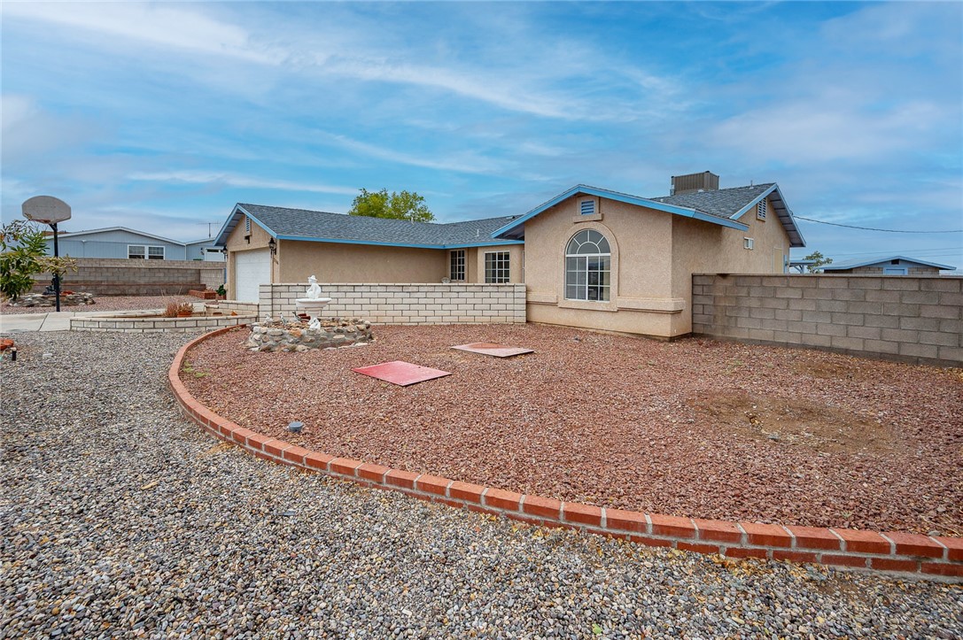 2368 E Sterling Road