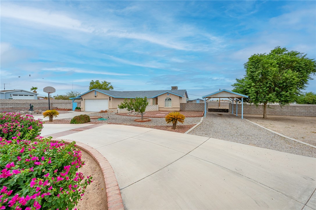 2368 E Sterling Road