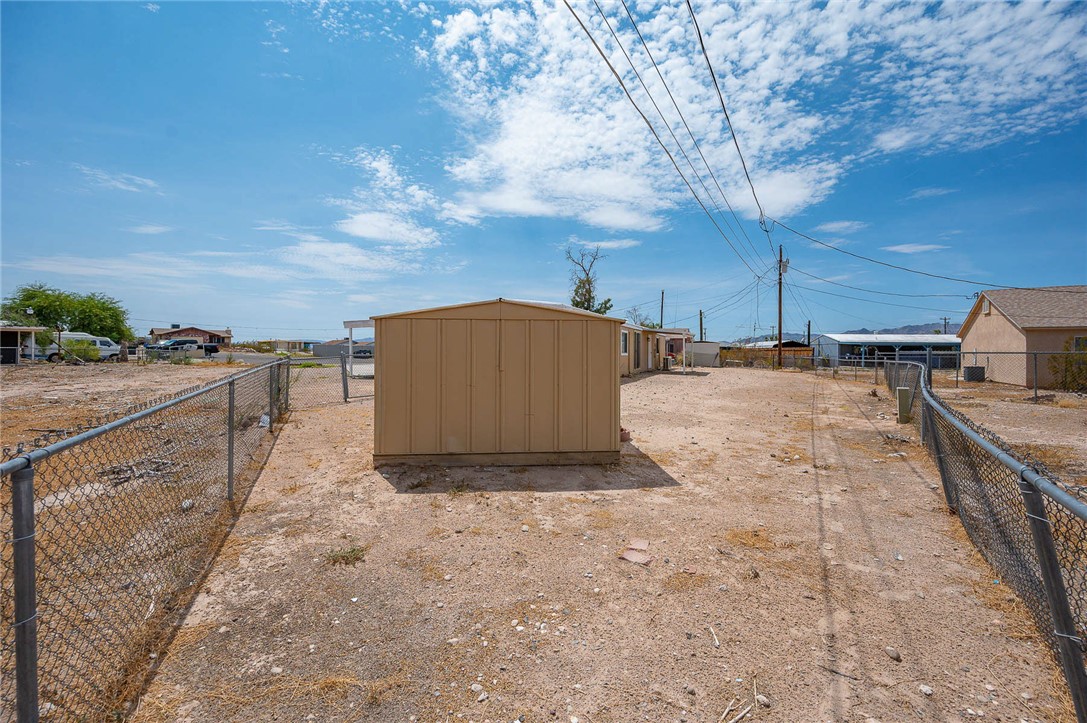 5735 S Stony Cove