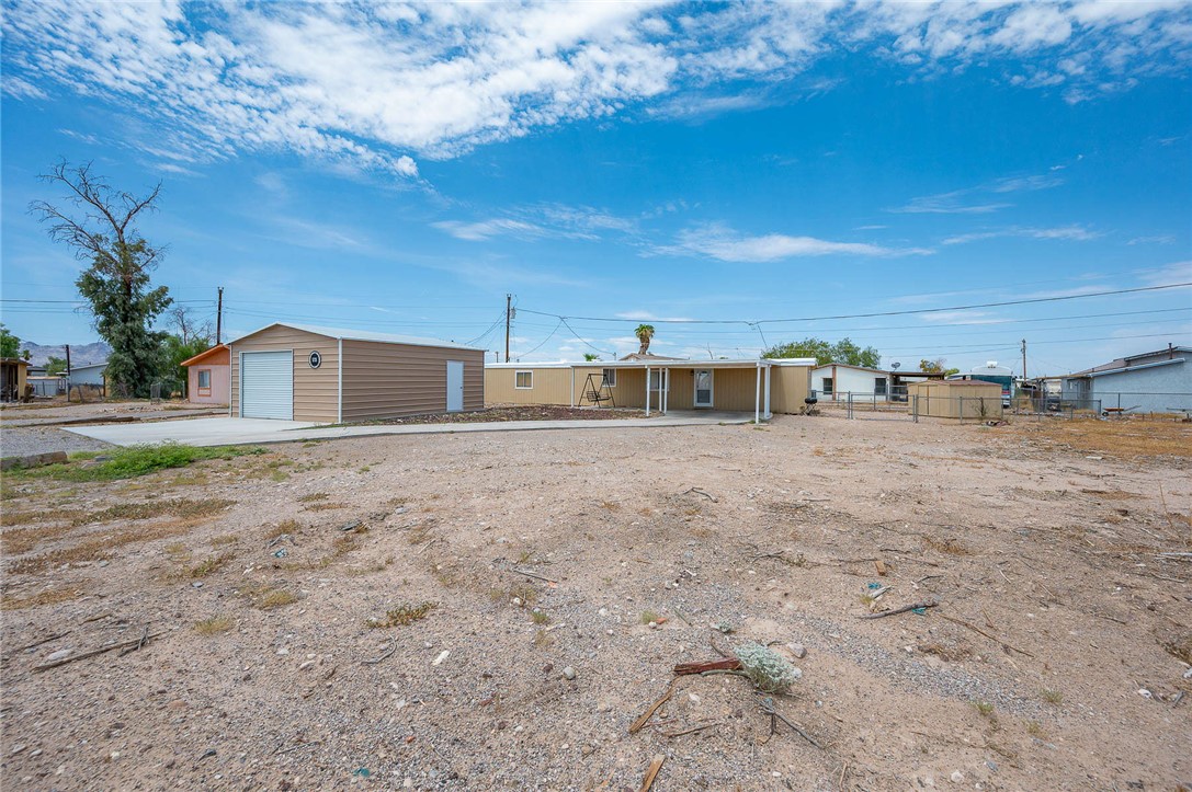 5735 S Stony Cove