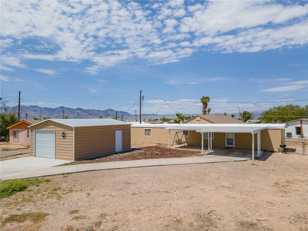 5735 S Stony Cove