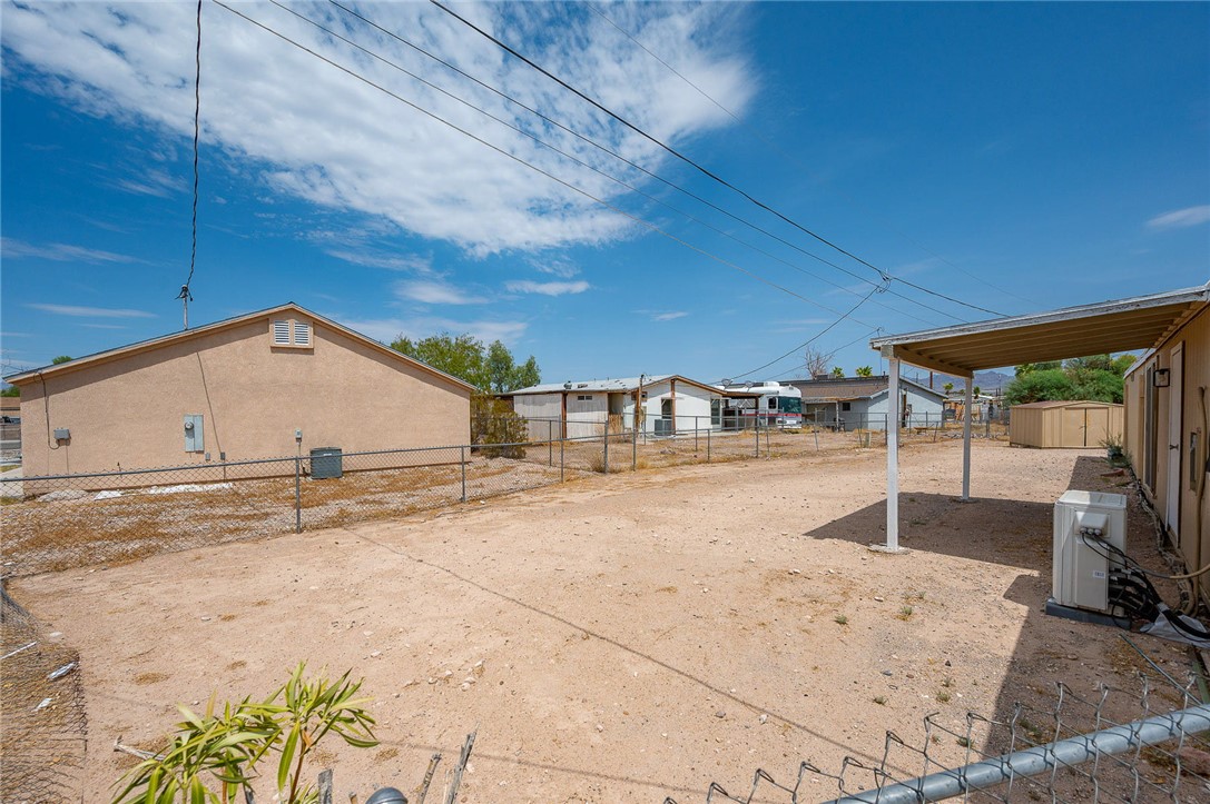 5735 S Stony Cove