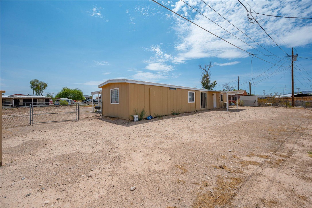 5735 S Stony Cove