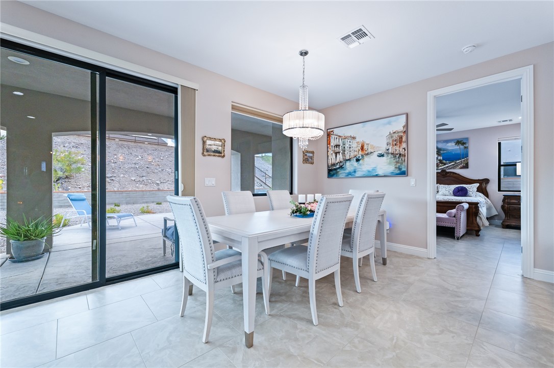 2836 Steamboat Drive