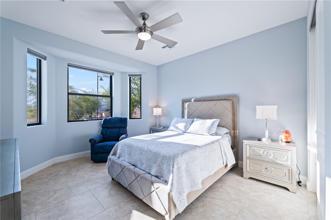 2836 Steamboat Drive