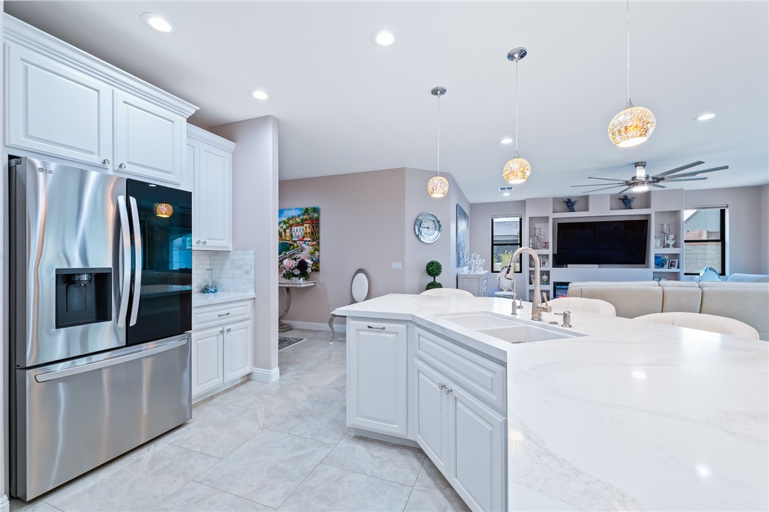 2836 Steamboat Drive