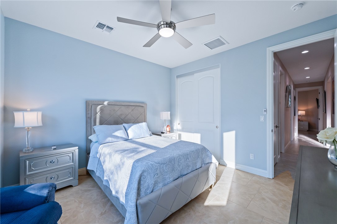 2836 Steamboat Drive