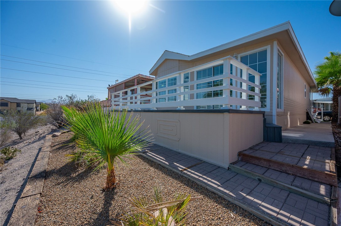2000 Ramar Road 589