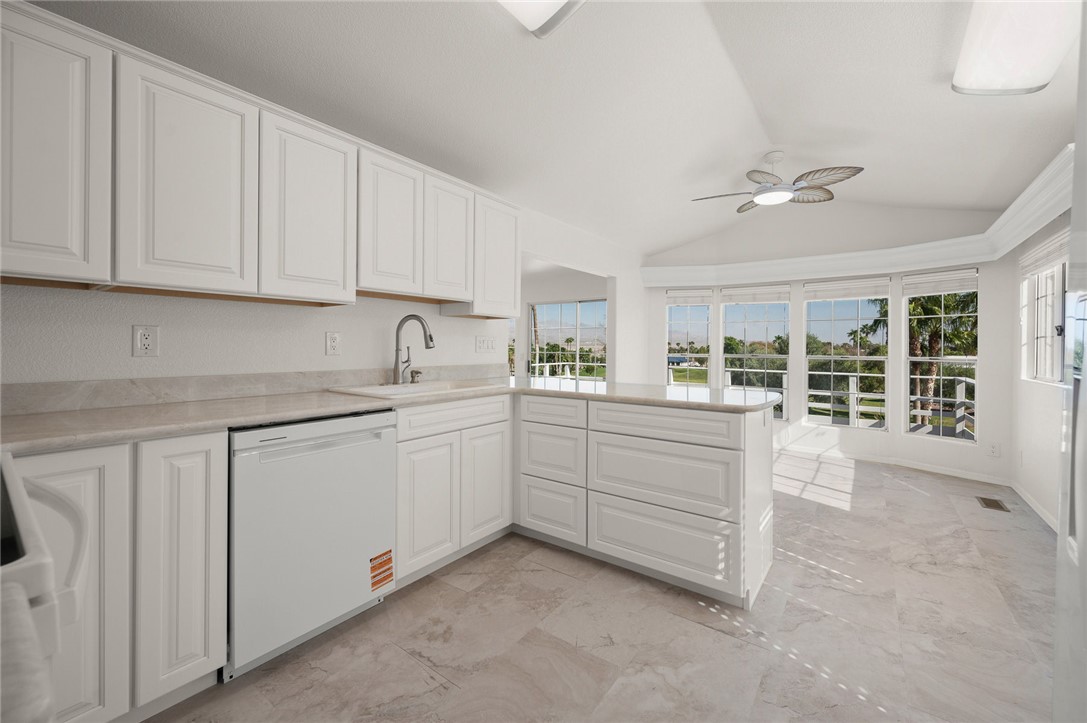 2000 Ramar Road 589