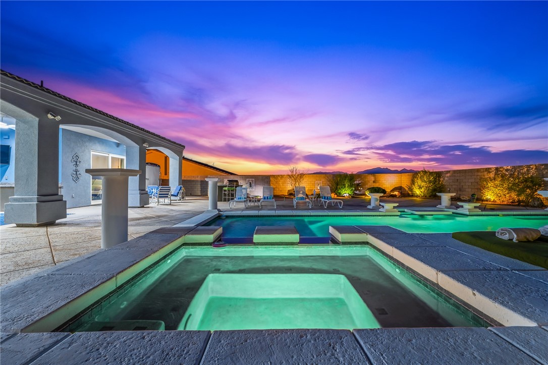3427 Sun Lane