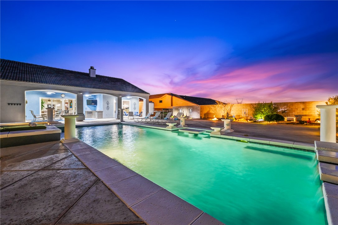 3427 Sun Lane