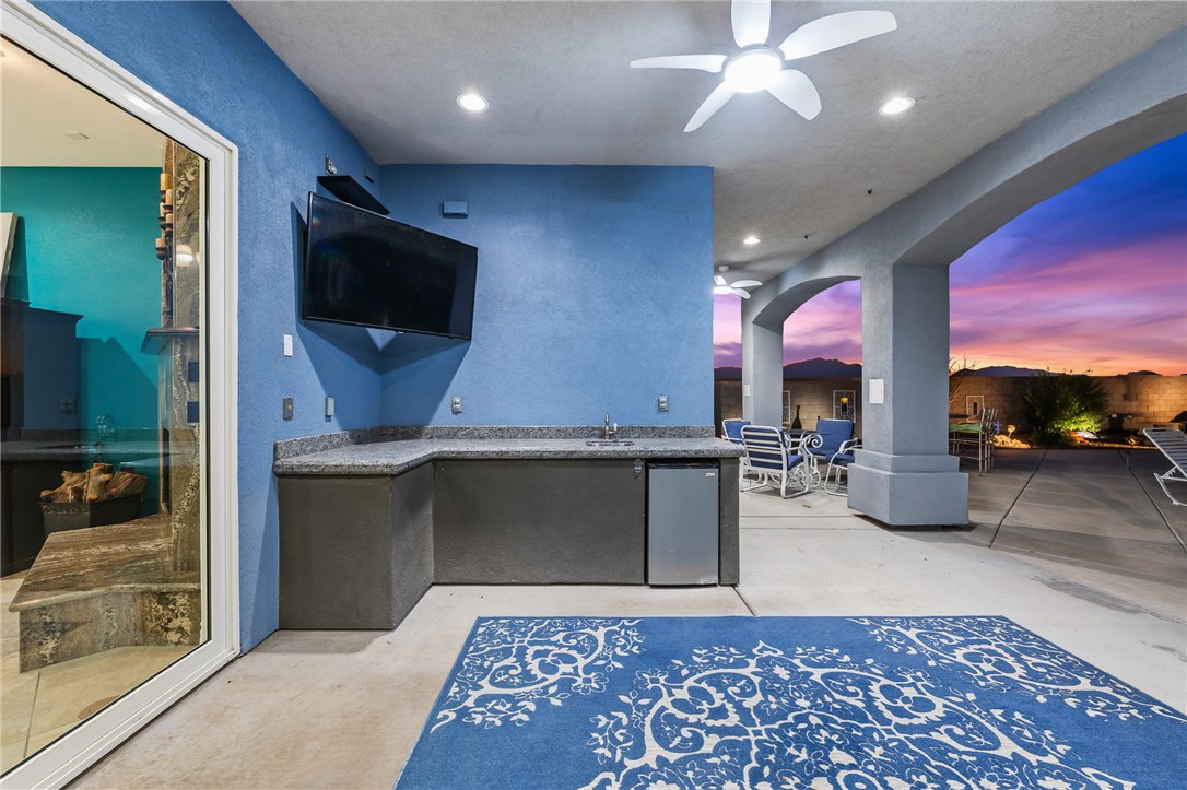 3427 Sun Lane