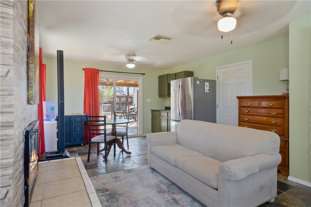 1866 Coral Isle Drive