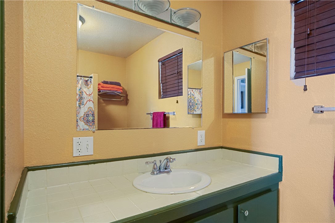 1866 Coral Isle Drive