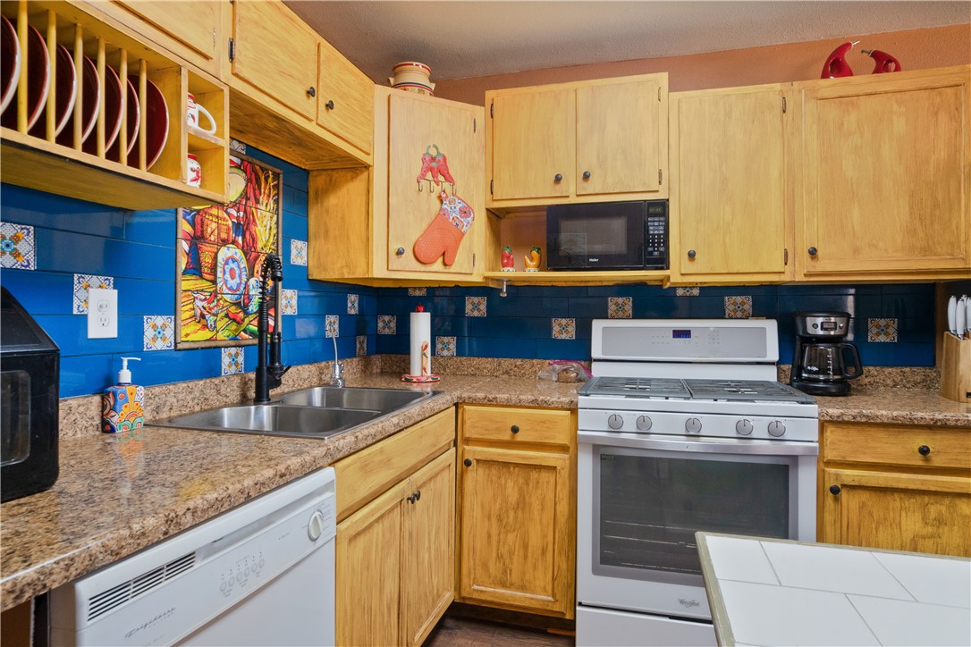 1866 Coral Isle Drive