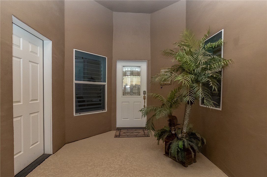 7898 S Mallard Street