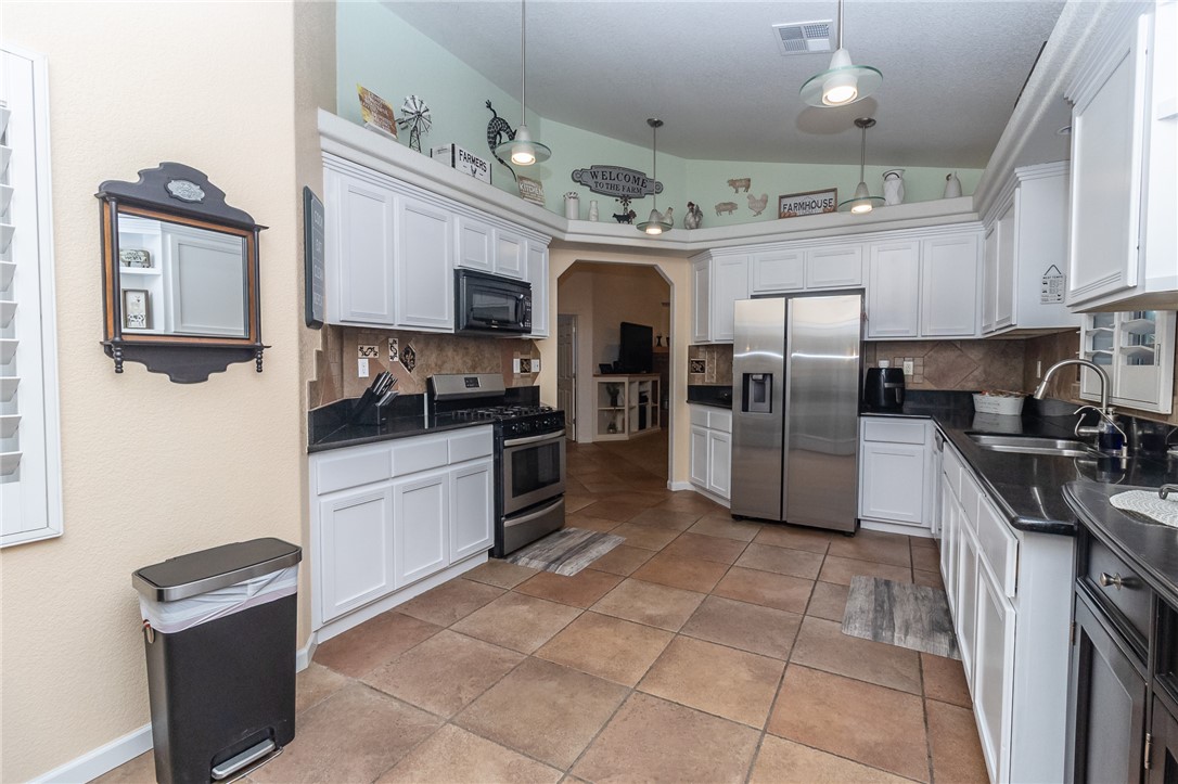 7898 S Mallard Street