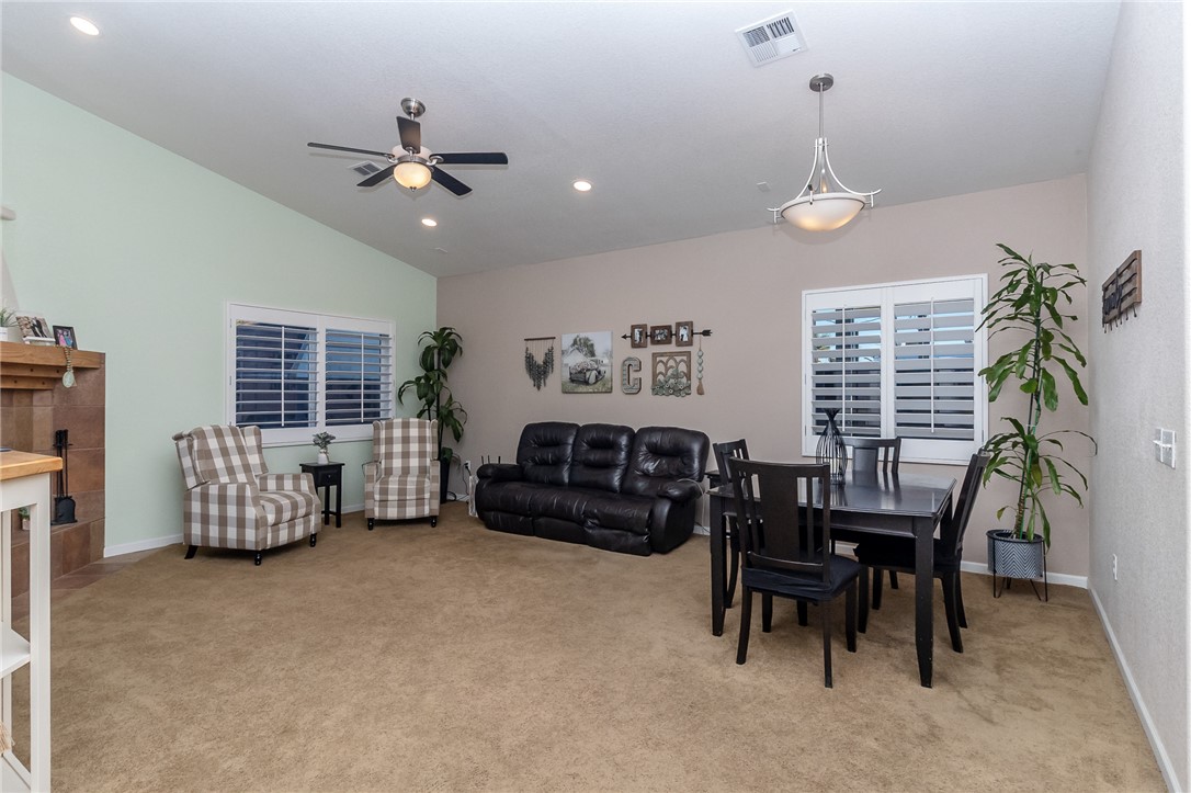 7898 S Mallard Street