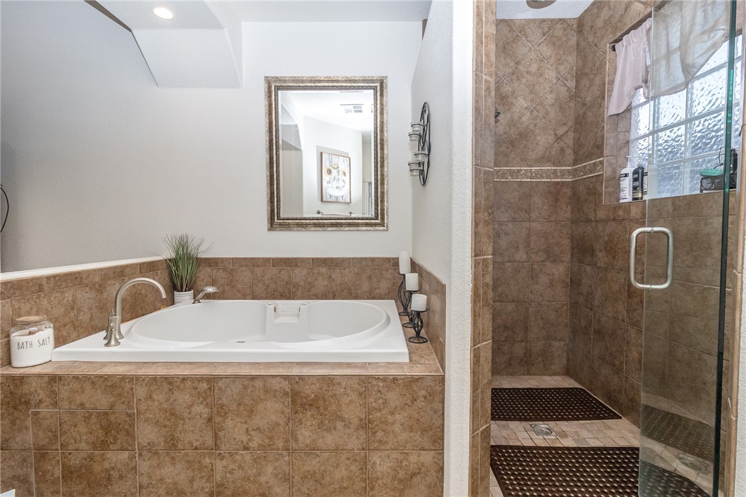 7898 S Mallard Street