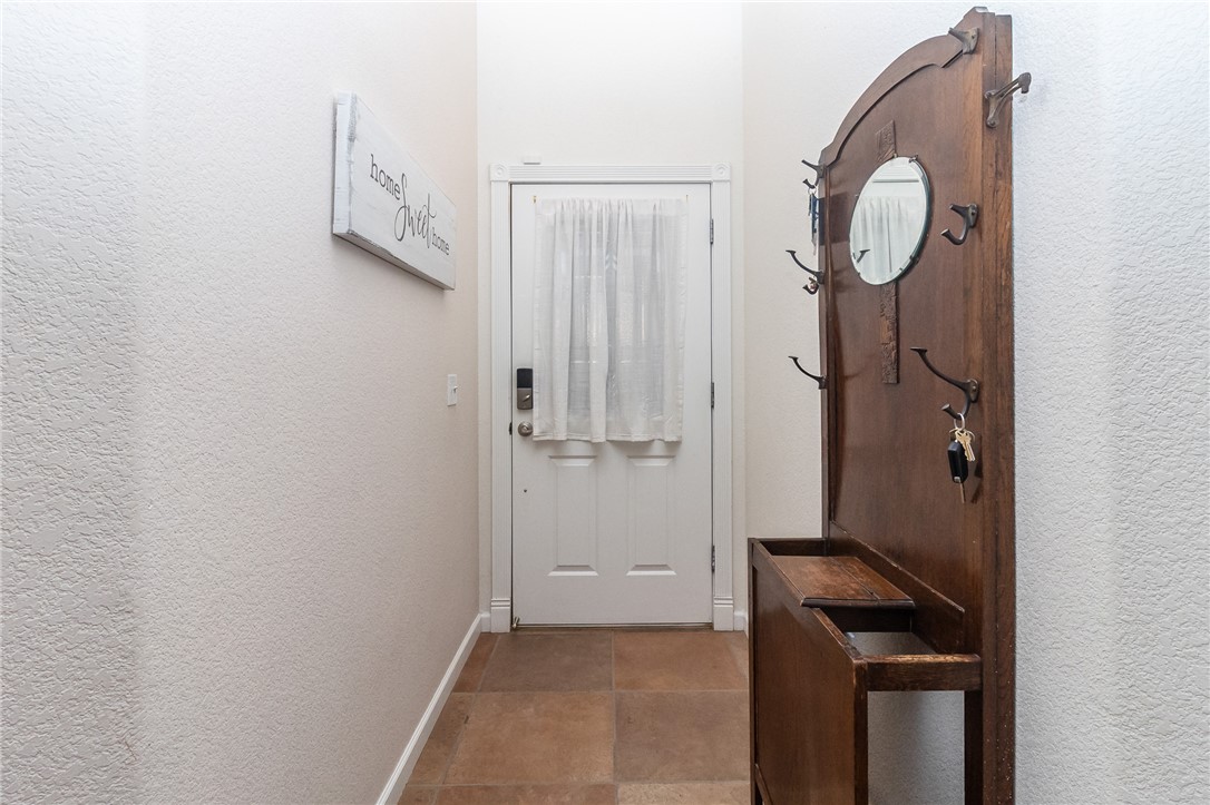 7898 S Mallard Street