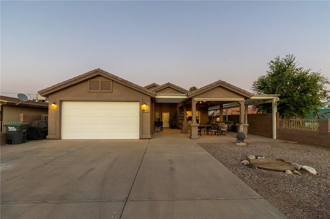 7898 S Mallard Street