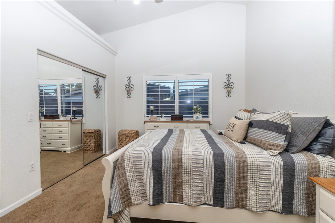 7898 S Mallard Street