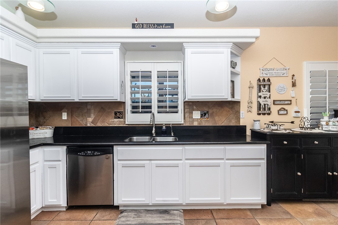 7898 S Mallard Street