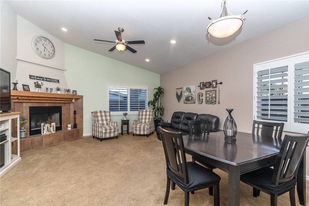 7898 S Mallard Street