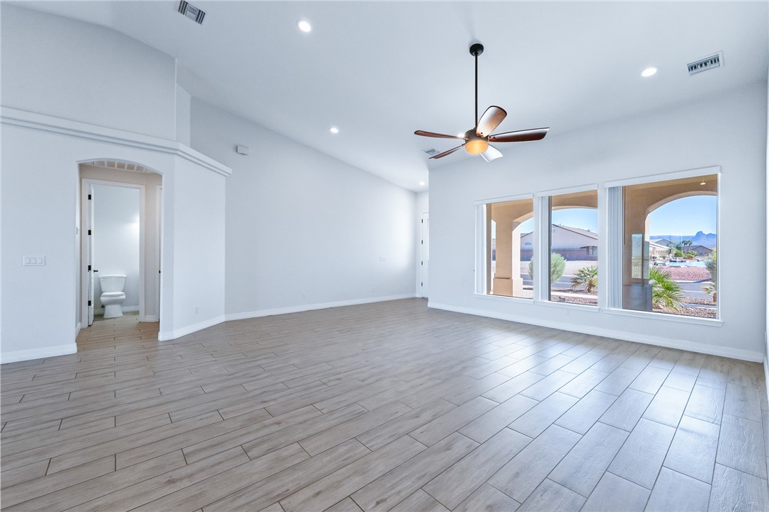 6285 S Lago Grande Drive