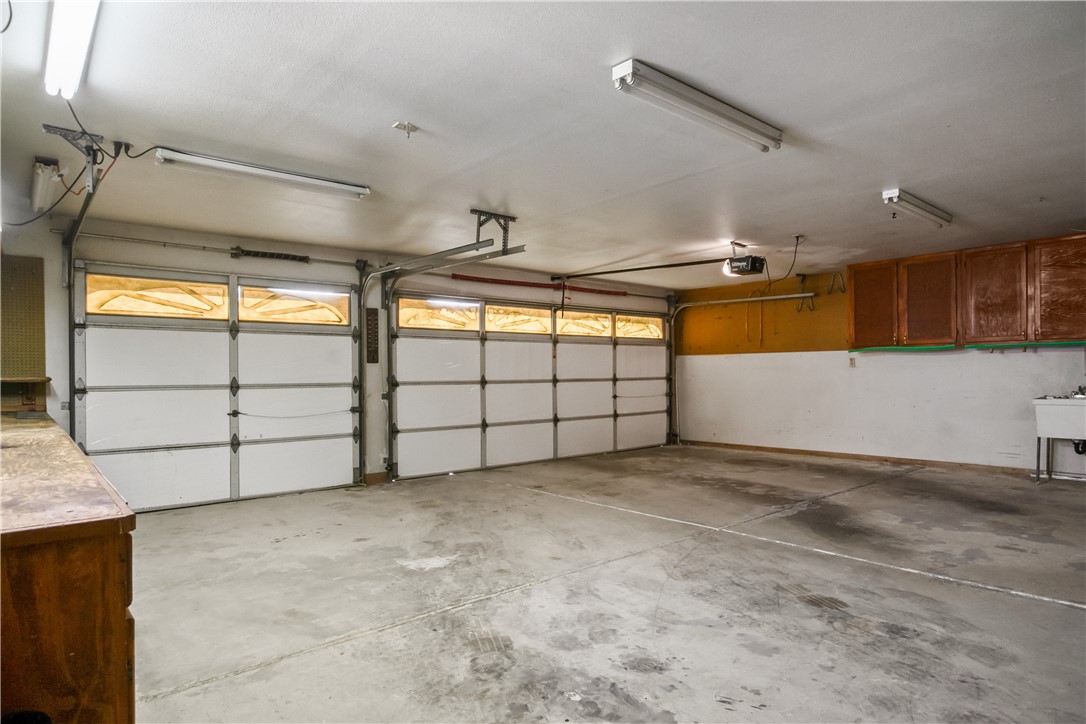 2558 Country Club Drive