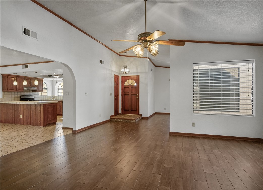 2558 Country Club Drive