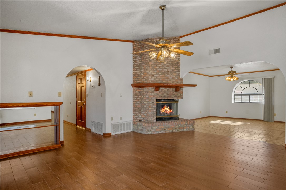 2558 Country Club Drive