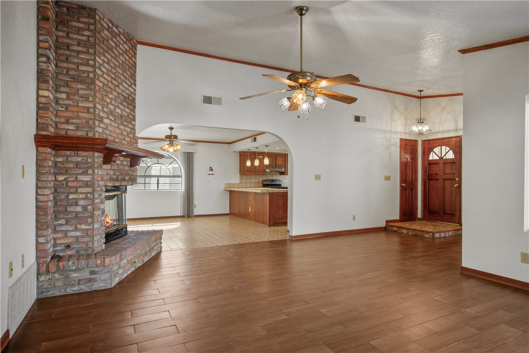 2558 Country Club Drive