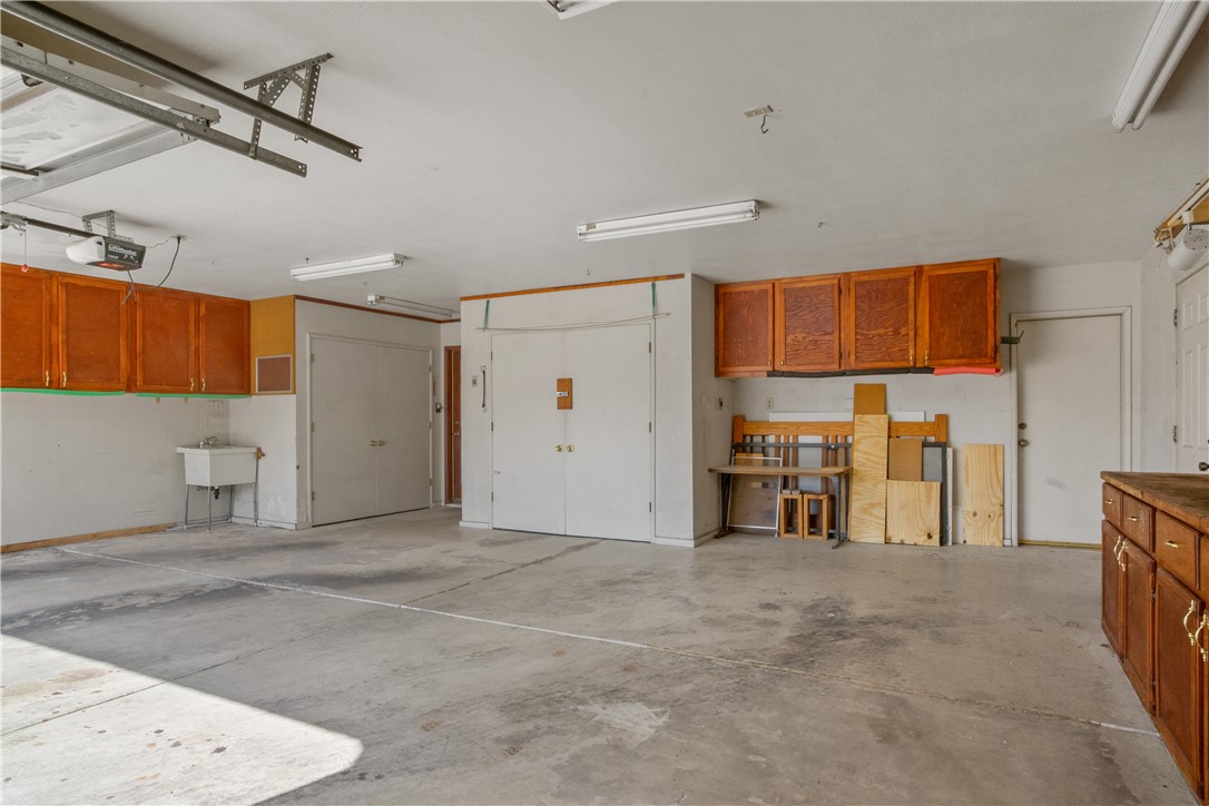 2558 Country Club Drive