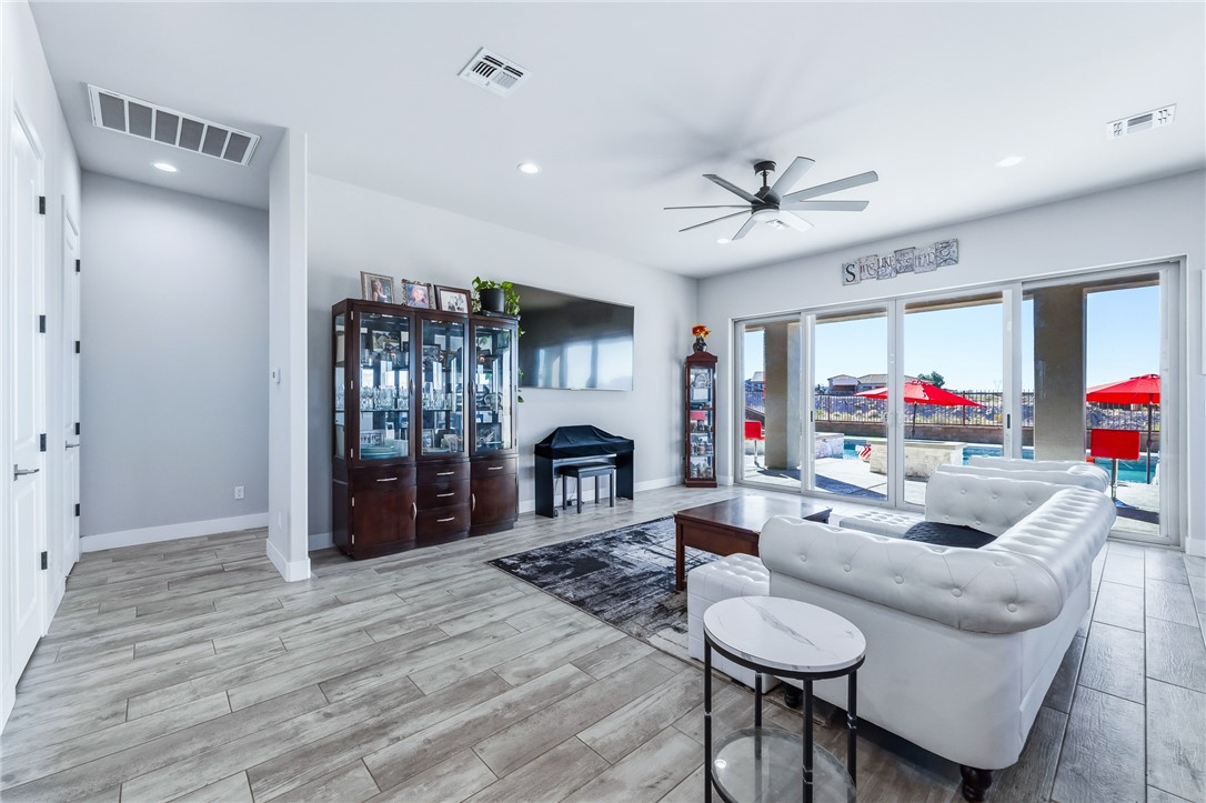 2656 Kingman Drive