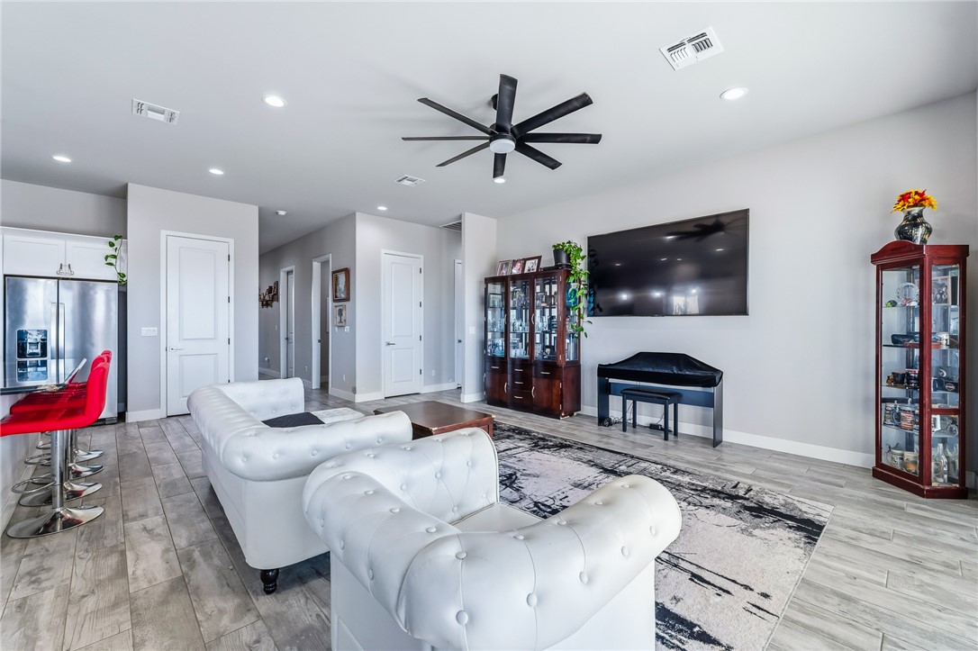2656 Kingman Drive