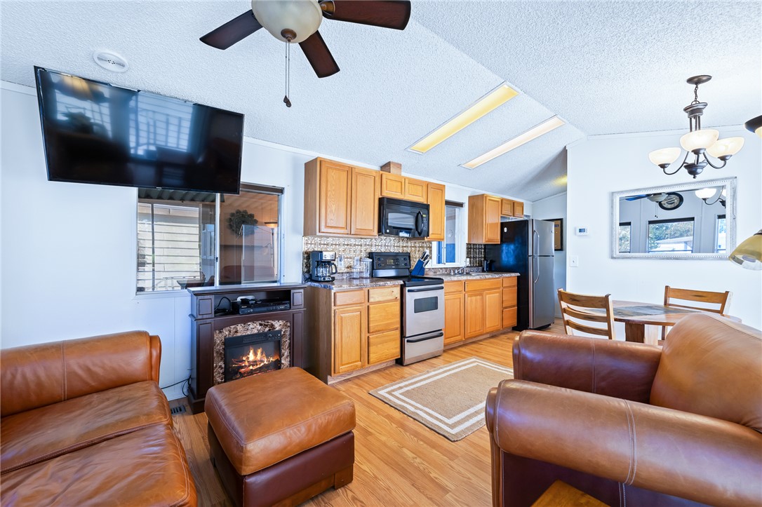 2000 Ramar Road 51