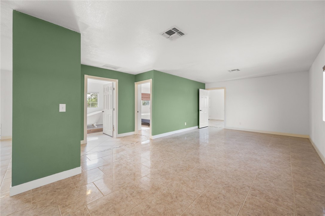 1220 Riverview Drive