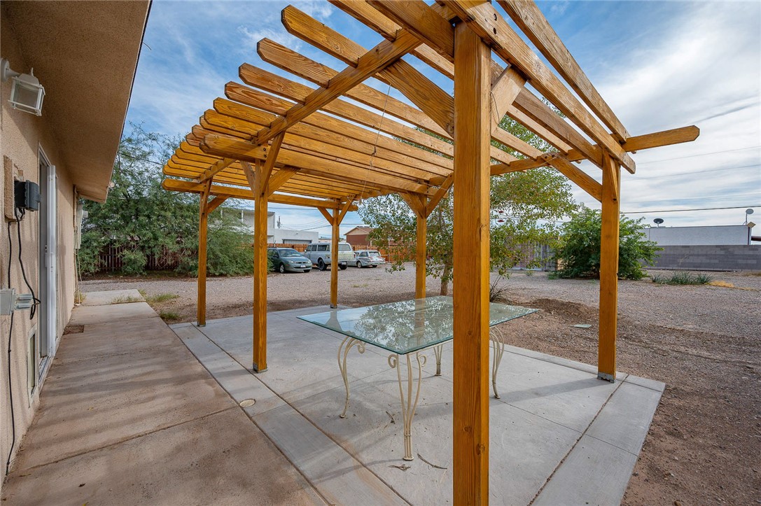 1220 Riverview Drive