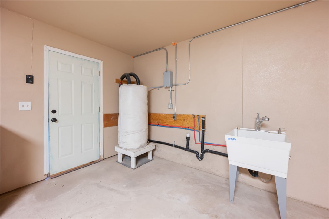 1220 Riverview Drive