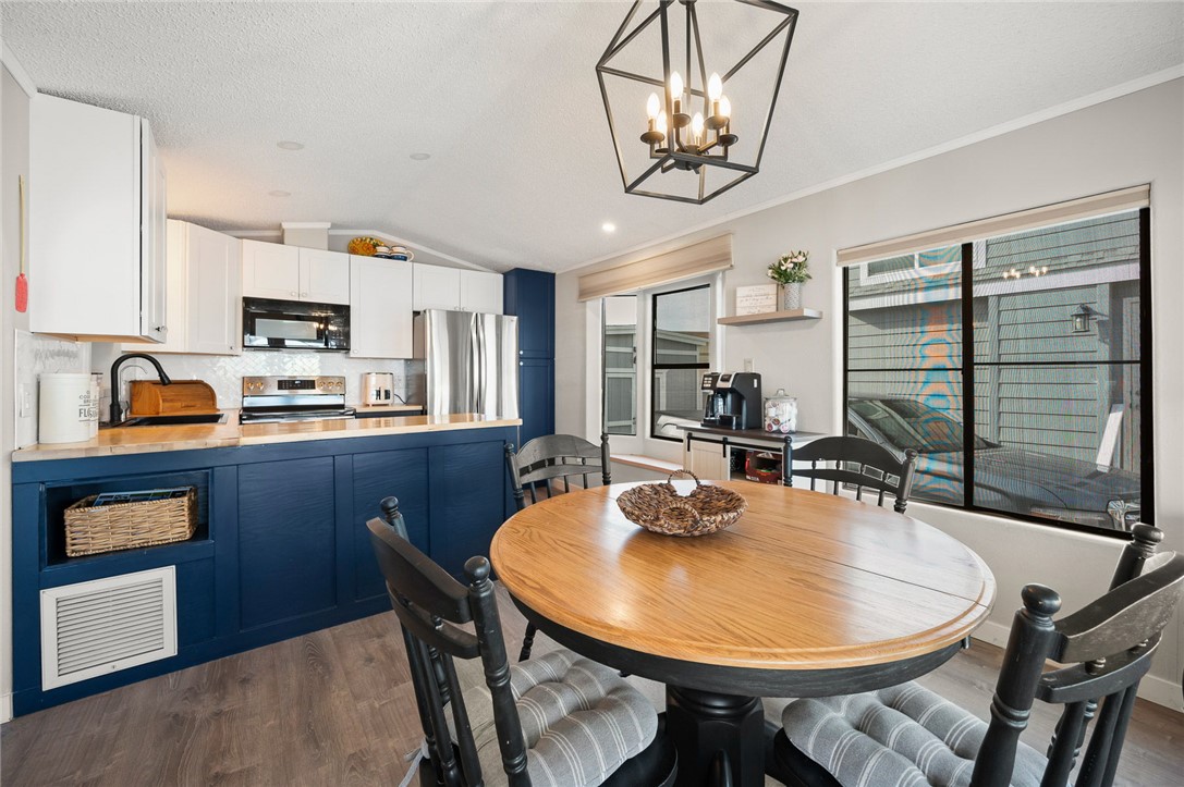 2000 Ramar #103 Road