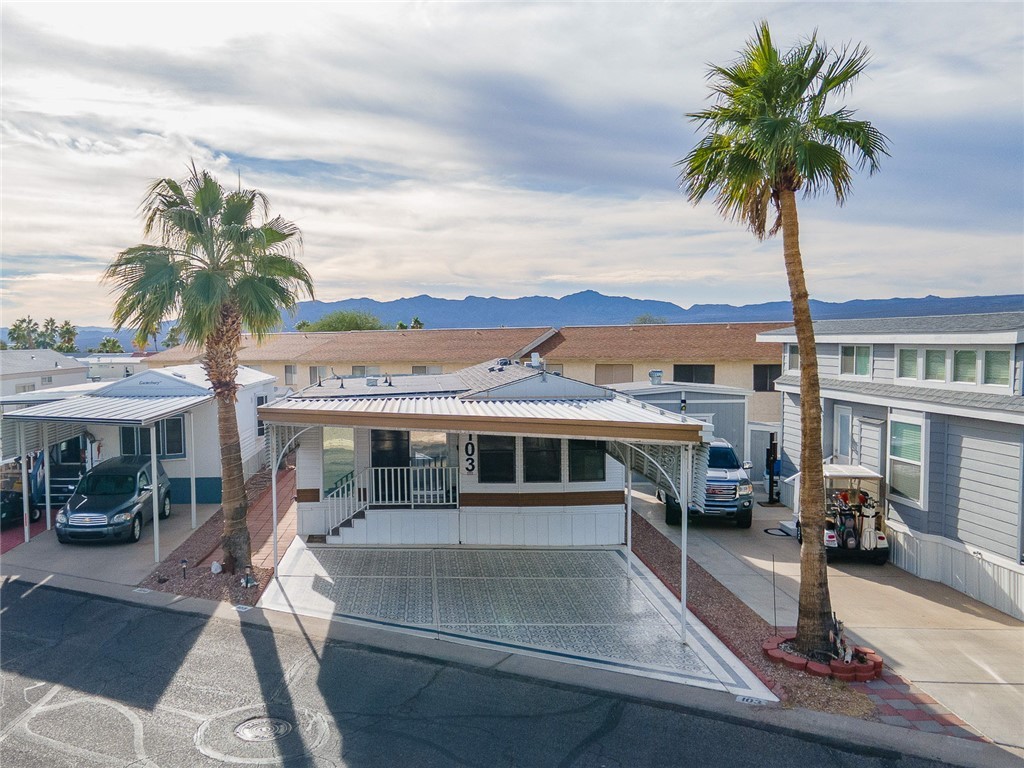 2000 Ramar #103 Road